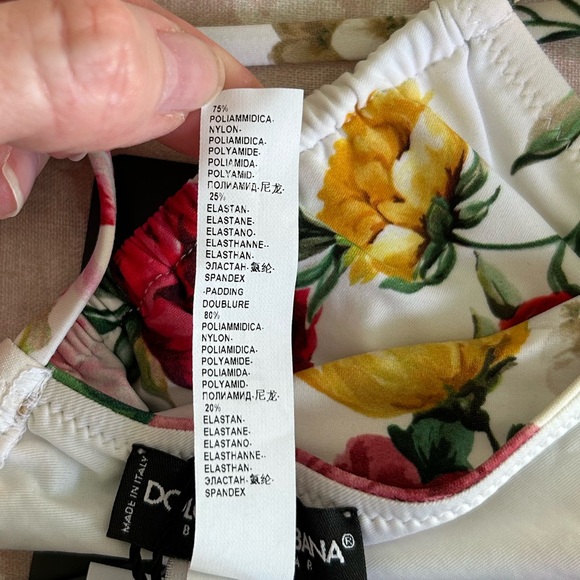 Dolce & Gabbana swim suit - Picture 9 of 9